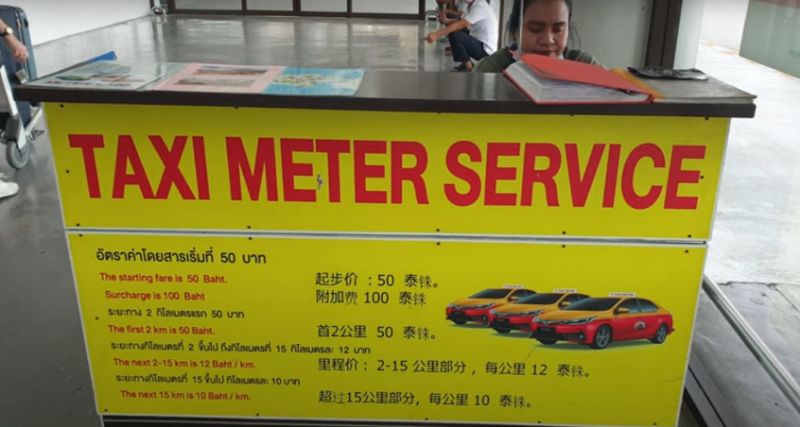 Taxi bật đồng hồ